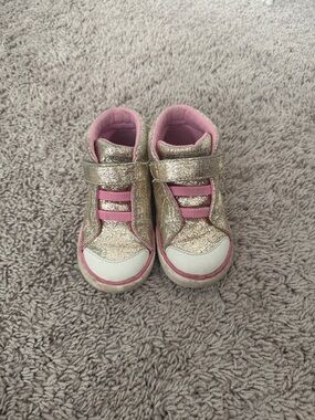 See Kai Run Kids Glitter High-Top Sneakers in Gold and Pink